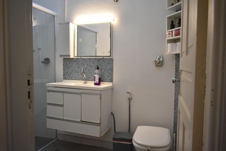 Casa à venda com 130m², 2 quartos e 1 vagaBanheiro Social