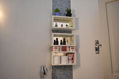 Casa à venda com 130m², 2 quartos e 1 vagaBanheiro Social