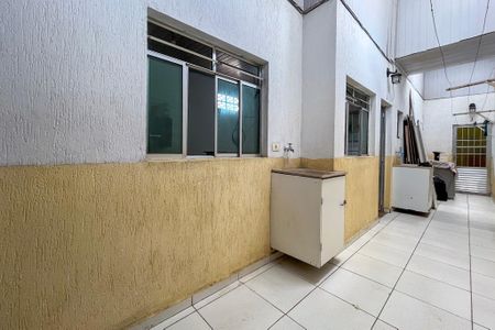 Casa para alugar com 50m², 1 quarto e sem vaga Casa para alugar com 50m², 1 quarto e sem vagaÁrea de Serviço