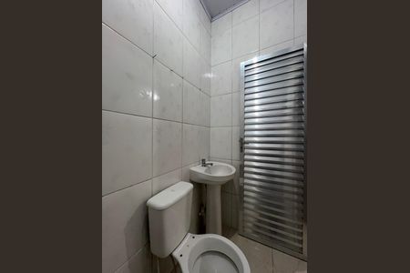 Casa para alugar com 50m², 1 quarto e sem vaga Casa para alugar com 50m², 1 quarto e sem vagaBanheiro