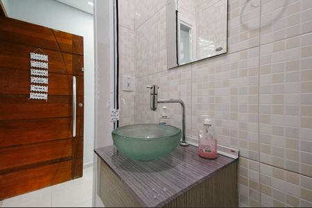 Casa para alugar com 73m², 2 quartos e 1 vagaLavabo