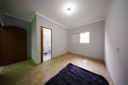 Casa para alugar com 73m², 2 quartos e 1 vagaSuíte 1