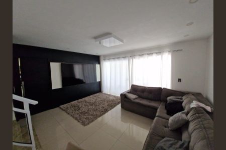 Sala de casa de condomínio à venda com 4 quartos, 190m² em Recreio dos Bandeirantes, Rio de Janeiro