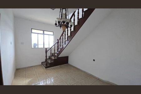 Sala de casa para alugar com 5 quartos, 210m² em Santa Ines, Belo Horizonte