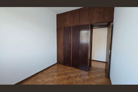 Casa para alugar com 210m², 5 quartos e 1 vaga