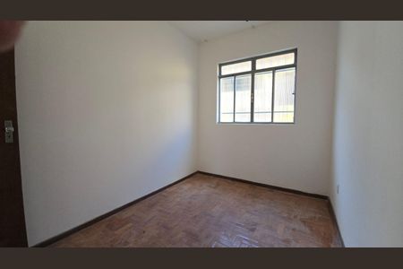Casa para alugar com 210m², 5 quartos e 1 vaga