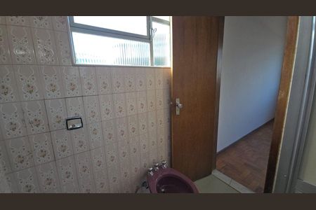 Casa para alugar com 210m², 5 quartos e 1 vaga