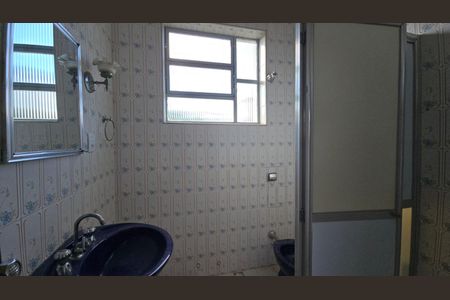 Casa para alugar com 210m², 5 quartos e 1 vaga