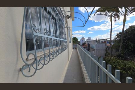 Casa para alugar com 210m², 5 quartos e 1 vaga
