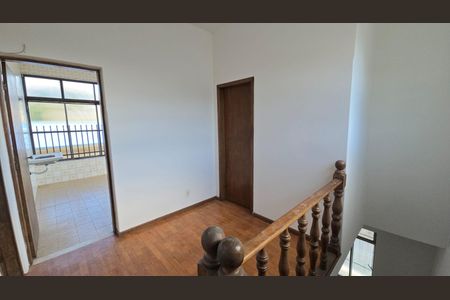 Casa para alugar com 210m², 5 quartos e 1 vaga