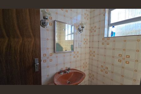 Casa para alugar com 210m², 5 quartos e 1 vaga