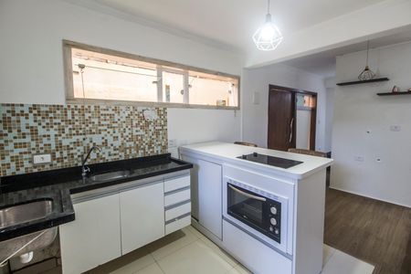 Cozinha de kitnet/studio para alugar com 0 quarto, 25m² em Jardim Julio, Barueri