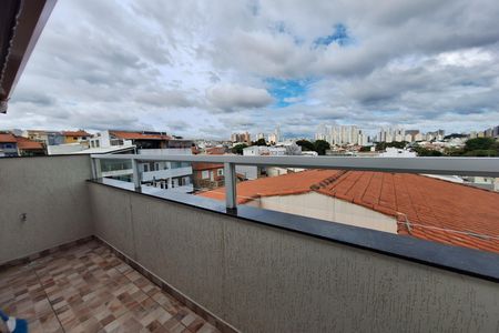 Apartamento à venda com 76m², 2 quartos e 1 vaga Apartamento à venda com 76m², 2 quartos e 1 vagaVaranda