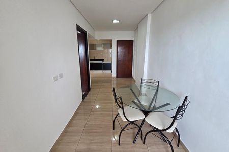 Sala de apartamento para alugar com 2 quartos, 68m² em Guilhermina, Praia Grande