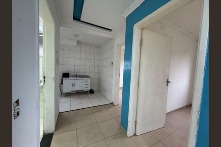 Corredor de apartamento à venda com 2 quartos, 60m² em Metalúrgicos, Osasco