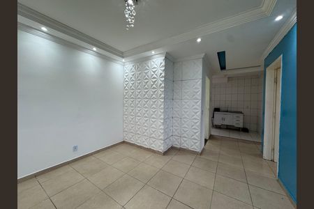 Sala de apartamento à venda com 2 quartos, 60m² em Metalúrgicos, Osasco