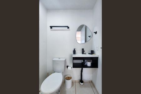 Apartamento à venda com 50m², 2 quartos e sem vaga Apartamento à venda com 50m², 2 quartos e sem vagaBanheiro
