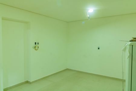 Casa para alugar com 1 quarto, 18m² em Vila Clementino, São Paulo