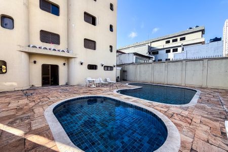 Apartamento para alugar com 395m², 4 quartos e 3 vagas Apartamento para alugar com 395m², 4 quartos e 3 vagasPiscina