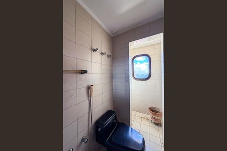 Apartamento para alugar com 395m², 4 quartos e 3 vagas Apartamento para alugar com 395m², 4 quartos e 3 vagasBanheiro da Suíte 4