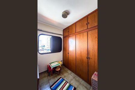 Apartamento para alugar com 395m², 4 quartos e 3 vagas Apartamento para alugar com 395m², 4 quartos e 3 vagasQuarto de Serviço