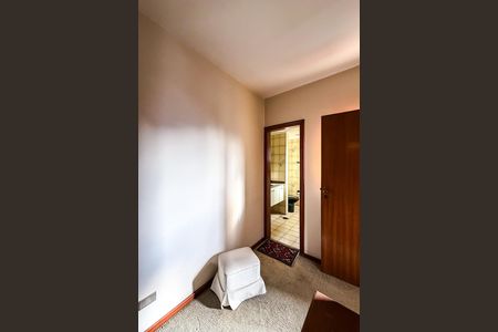 Apartamento para alugar com 395m², 4 quartos e 3 vagas Apartamento para alugar com 395m², 4 quartos e 3 vagasCloset da suíte 3
