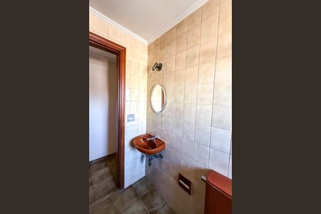 Apartamento para alugar com 395m², 4 quartos e 3 vagas Apartamento para alugar com 395m², 4 quartos e 3 vagasBanheiro de serviço