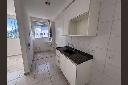 Apartamento à venda com 48m², 2 quartos e 1 vaga Apartamento à venda com 48m², 2 quartos e 1 vagaCozinha