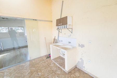 Casa para alugar com 110m², 2 quartos e 1 vaga Casa para alugar com 110m², 2 quartos e 1 vagaArea de serviço