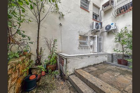 Apartamento para alugar com 150m², 3 quartos e sem vaga