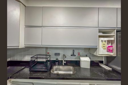 Apartamento para alugar com 150m², 3 quartos e sem vaga