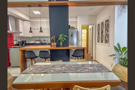 Apartamento para alugar com 150m², 3 quartos e sem vaga