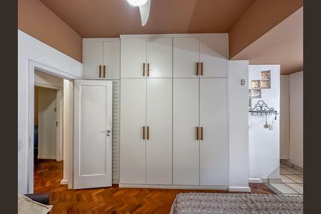 Apartamento para alugar com 150m², 3 quartos e sem vaga