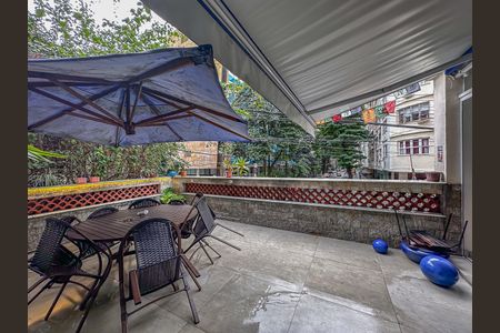 Apartamento para alugar com 150m², 3 quartos e sem vaga