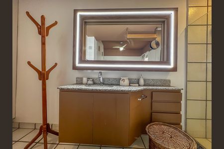 Apartamento para alugar com 150m², 3 quartos e sem vaga