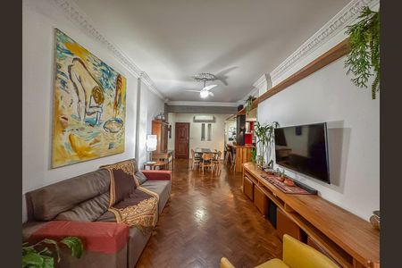 Apartamento para alugar com 150m², 3 quartos e sem vaga
