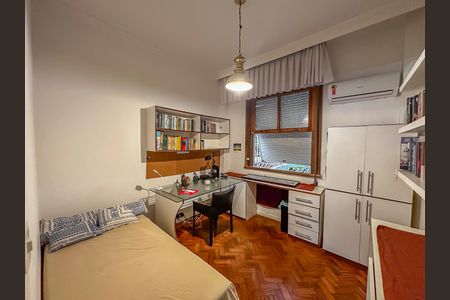 Apartamento para alugar com 150m², 3 quartos e sem vaga