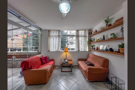 Apartamento para alugar com 150m², 3 quartos e sem vaga