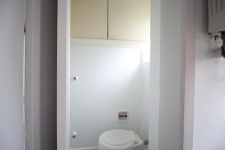 Apartamento para alugar com 73m², 2 quartos e sem vagaBanheiro de serviço