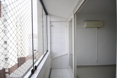 Apartamento para alugar com 73m², 2 quartos e sem vagaSacada