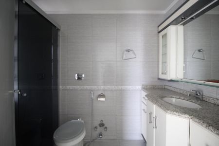 Apartamento para alugar com 73m², 2 quartos e sem vagaBanheiro