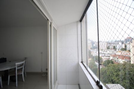 Sacada de apartamento para alugar com 2 quartos, 73m² em Moinhos de Vento, Porto Alegre