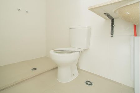 Apartamento à venda com 132m², 3 quartos e 2 vagasBanheiro da Suíte 1