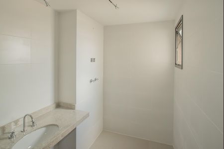 Apartamento à venda com 132m², 3 quartos e 2 vagasBanheiro da Suíte 3