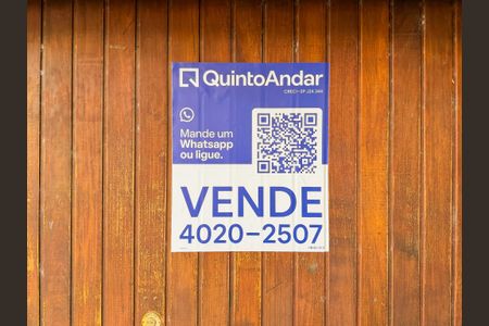 Casa à venda com 450m², 6 quartos e 3 vagas Casa à venda com 450m², 6 quartos e 3 vagasPlaquinha
