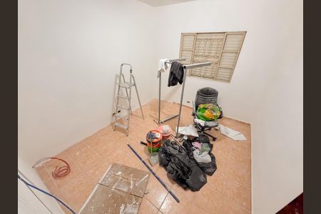 Casa à venda com 450m², 6 quartos e 3 vagas Casa à venda com 450m², 6 quartos e 3 vagasQuarto 3