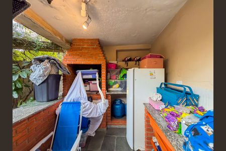 Casa à venda com 450m², 6 quartos e 3 vagas Casa à venda com 450m², 6 quartos e 3 vagasÁrea Externa