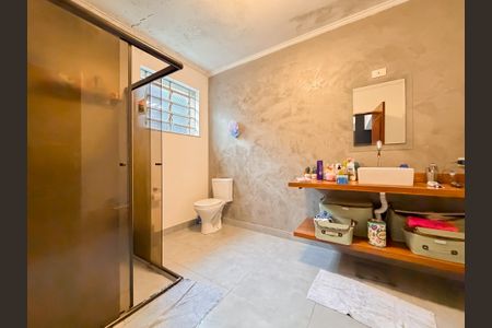 Casa à venda com 450m², 6 quartos e 3 vagas Casa à venda com 450m², 6 quartos e 3 vagasBanheiro da Suíte 3