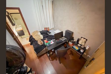 Casa à venda com 450m², 6 quartos e 3 vagas Casa à venda com 450m², 6 quartos e 3 vagasSuíte 2