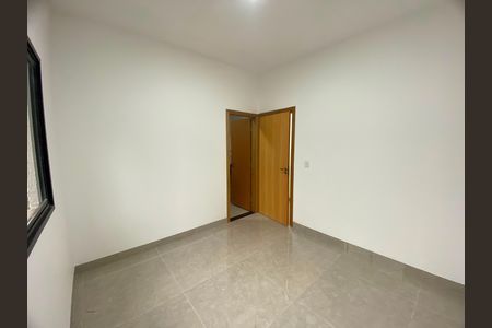Casa à venda com 168m², 3 quartos e 4 vagas